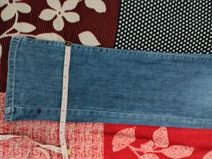 men blue jeans