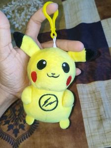 Pokemon bagcharm Pikachu