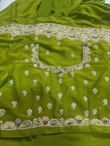 Embroidered olive 🫒 Green zardosi hand work saree