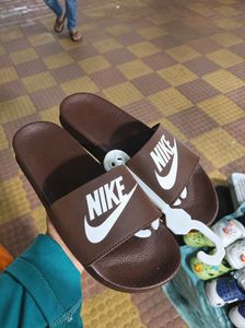 Nike Slides🎀