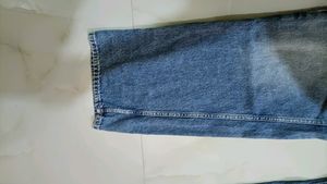 B1G1 FREE🎉🎉🎉 Straight Super High Waist Jeans