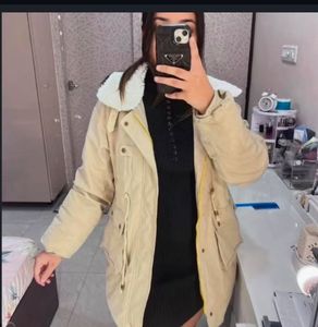 Women's puffer jacket