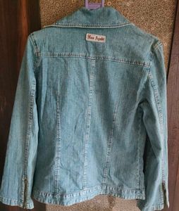 Women S Classic Blue Denim Jacket