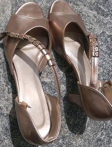 Sandals/Heels