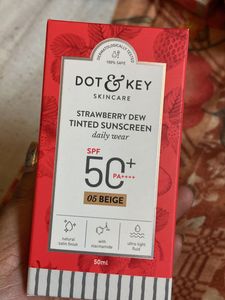 Dot & Key Strawberry Dew Tinted Sunscreen SPF 50+