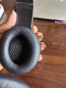 pTron Studio Pixel Over-Ear Wireless Gaming Headph