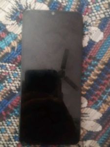 Stylish Vivo Smartphone with Unique Back Design