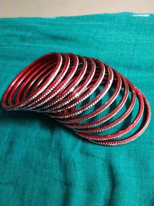 Beautiful Shining Metal Bangles