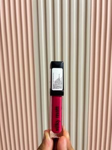 Vibrant Pink Lipstick