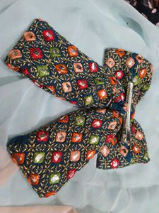 Embellished Mirror Work bow clip