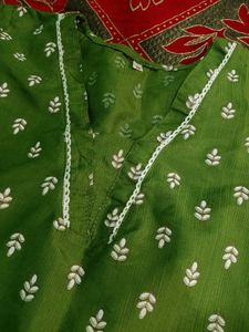 Green Kurta with White Leaf Print