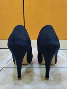 Dark Blue Formal Heels 👠👠