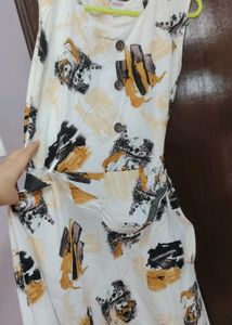 Sleeveless Abstract Print Belted Midi Dress (Bust