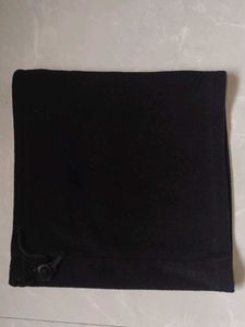 decathlon black neck warmer
