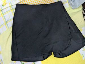 Newme Solid Layered Wrap Skorts