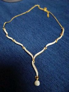 Sparkling Gold Necklace