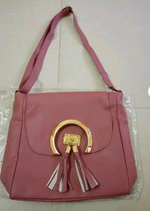 Brand New Sling Bag For Women👜❤️🔥