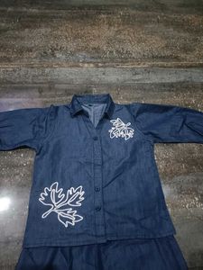 Denim Kurta Set with Leaf Print