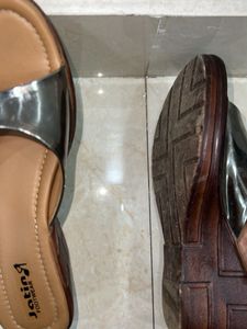 Stylish Metallic Silver Sandals