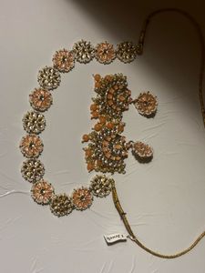 Peach Stone &amp; Pearl Jewellery Set