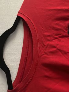 Red Cropped T-Shirt with Sequins