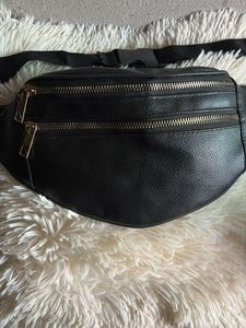Stylish Black Sling Bag