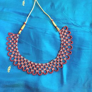 Elegant Red &amp; White Beaded Necklace