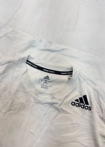 adidas M size women's sports t-shirt