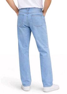 Premium Men’s Light Wash Relaxed Fit Jeans