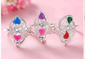 – 1 Pair, 3 Toe Rings in One Chain