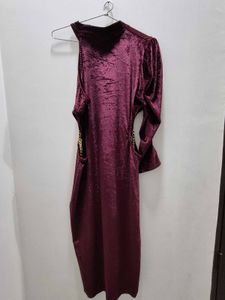 Velvet Cutout One-Sleeve Dress