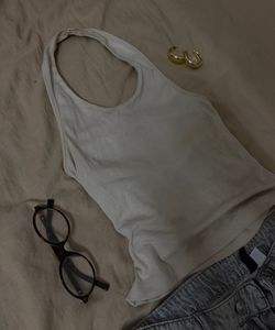 Cream Halter Neck Top &amp; Grey Jeans