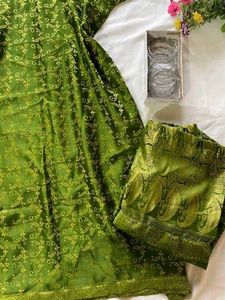 Banarasi GreenKurta with Pants and Dupatta