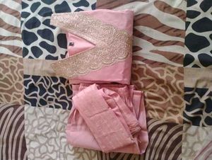 Elegant Peach Kurta Set with Dupatta