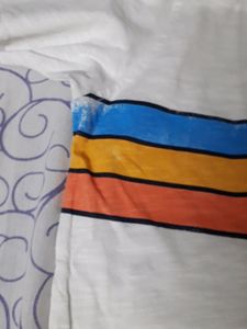 Off white Tshirt