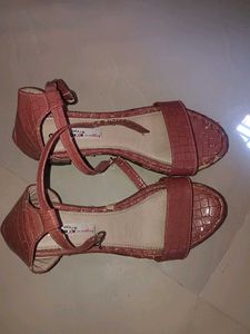 Chic Rose Gold Heels