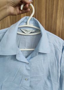 Light Blue Collared Button-Up Shirt