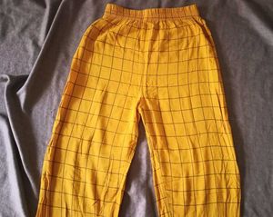 Stylish Yellow Checked Palazzos 💛