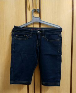 Hot Denim Shorts 🔥😎