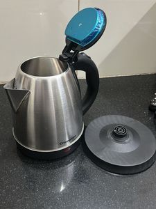 New- Crompton InstaDelite Electric Kettle