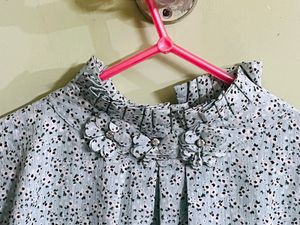 Women's Top