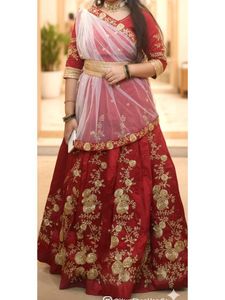 FREE DELIVERY🍒Red Bridal Embroidered Lehenga