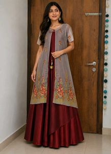 Embroidered gown and shrug set❤️✨