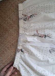 Trouser pants with free palazzo