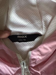 Max Pink Hooded Lightweight Jacket