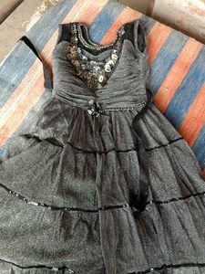 beautiful party wear dress kids