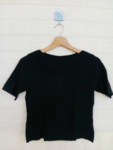 Black Short Sleeve Top