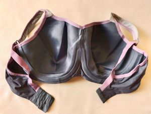 Underwire Sports Bra 38