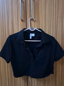 H&M black crop top