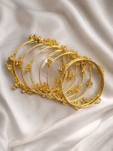 Kashmiri Bangle Set 💛